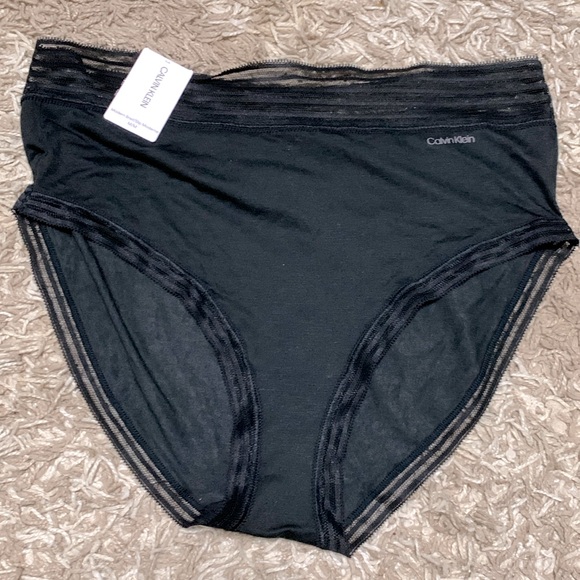 NWT💗🆕Calvin Klein women underwear M - Picture 1 of 4